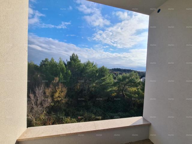 Stan Prodaja- predivan stan u novogradnji, Pula. Vidikovac. 