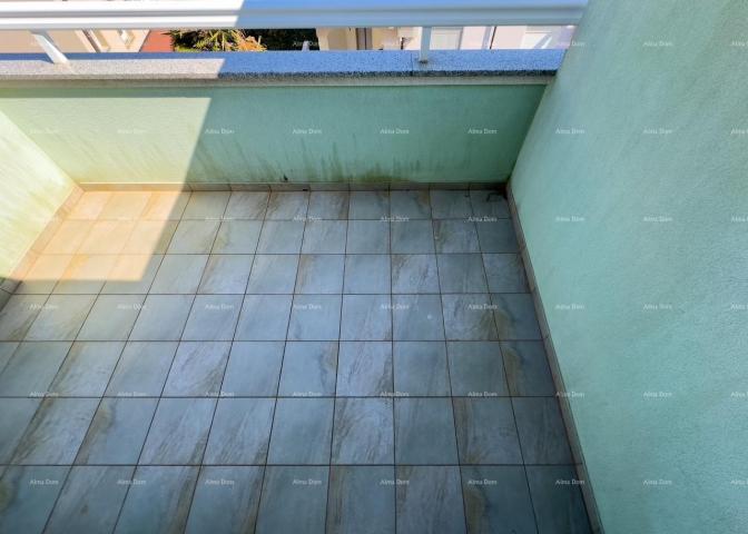 Apartment MEDULIN! Studio apartment on the second floor of a multi-story building.