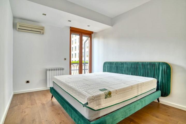 Dvosoban namješten stan, 90m2, Centar, Podgorica