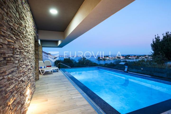 Zadar, Lukoran, luksuzna vila s pogledom na more