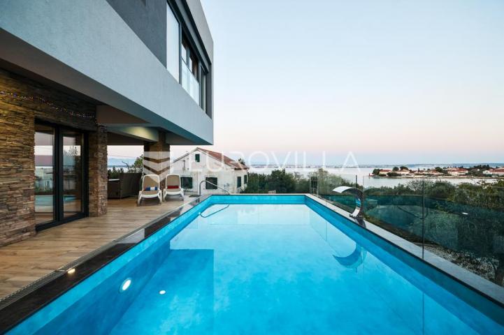 Zadar, Lukoran, luksuzna vila s pogledom na more