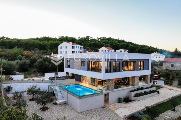 Zadar, Lukoran, luksuzna vila s pogledom na more