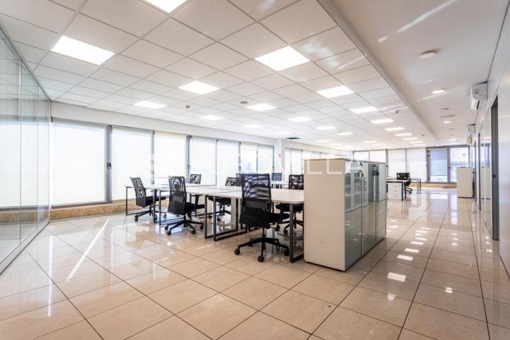 Split, prostran poslovni prostor površine 363,53 m²