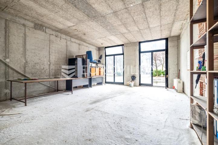 Zagreb, Kustošija, ulični poslovni prostor 47 m²
