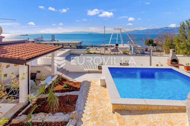 Rijeka, Kantrida, kuća s bazenom i panoramskim pogledom blizu mora
