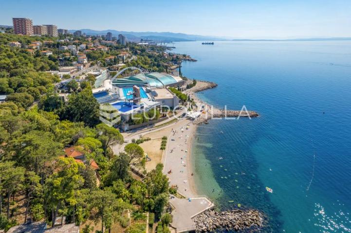 Rijeka, Kantrida, kuća s bazenom i panoramskim pogledom blizu mora