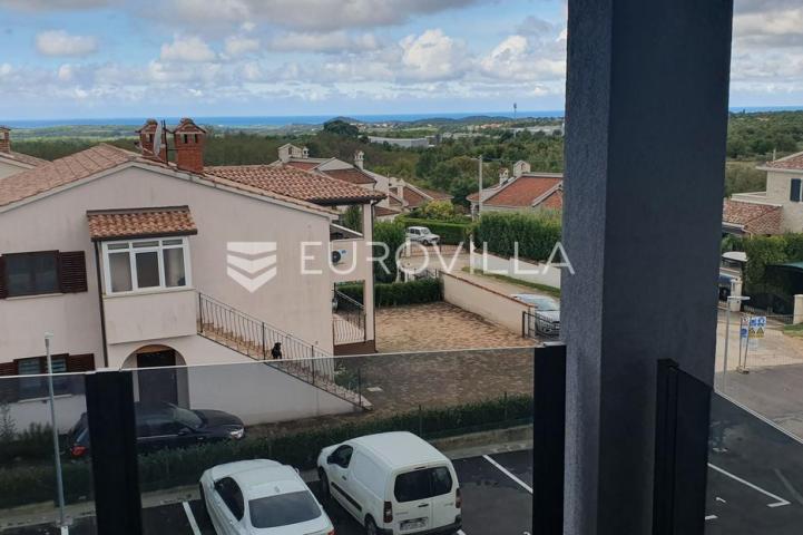 Istra, Poreč, Elegantna nekretnina u mirnom rezidencijalnom okruženju