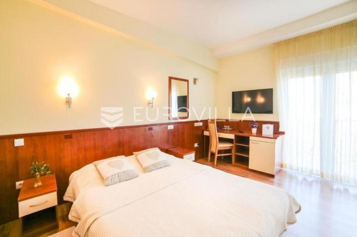 Dubrovnik, Opuzen, obiteljski hotel