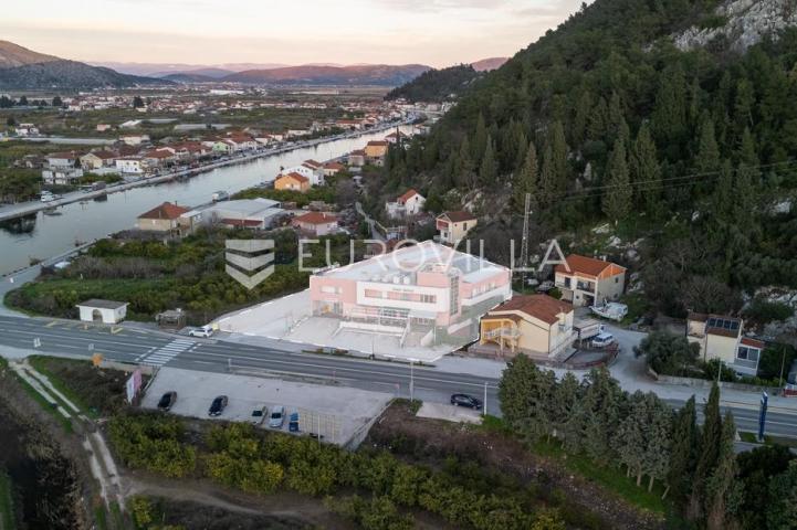 Dubrovnik, Opuzen, obiteljski hotel