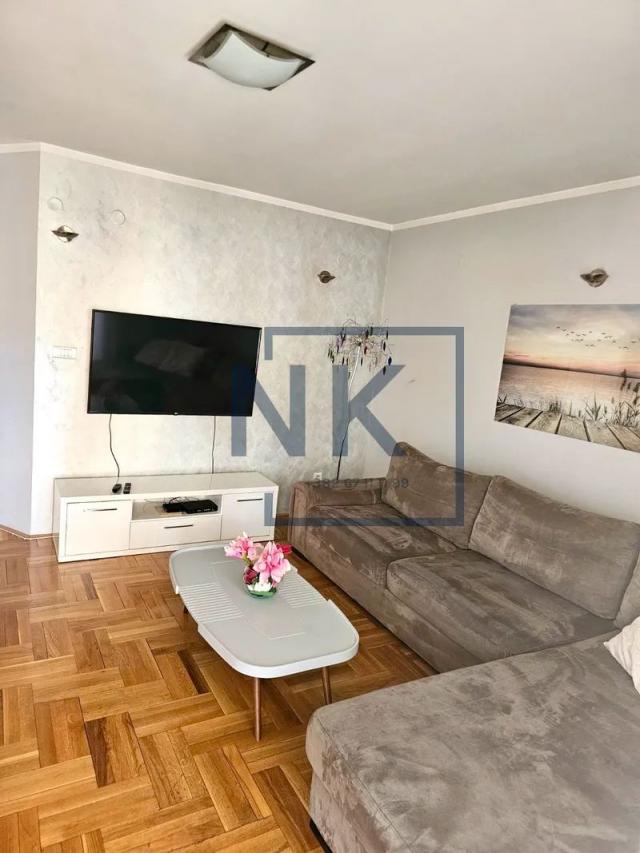 Prodaja | Dvosoban stan | 76m2 | Podgorica, Zagorič
