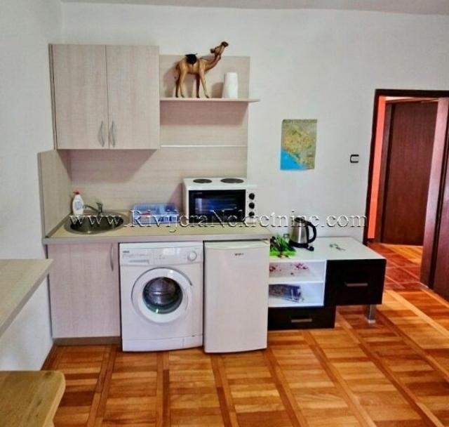 Prodaje se ekskluzivna kamena kuća u starom gradu Kotor