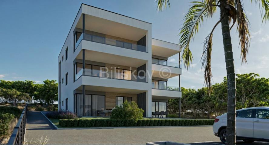 Prodaja, Pag Mandre, novi luksuzni penthouse 77,50m2 na drugom katu zgr