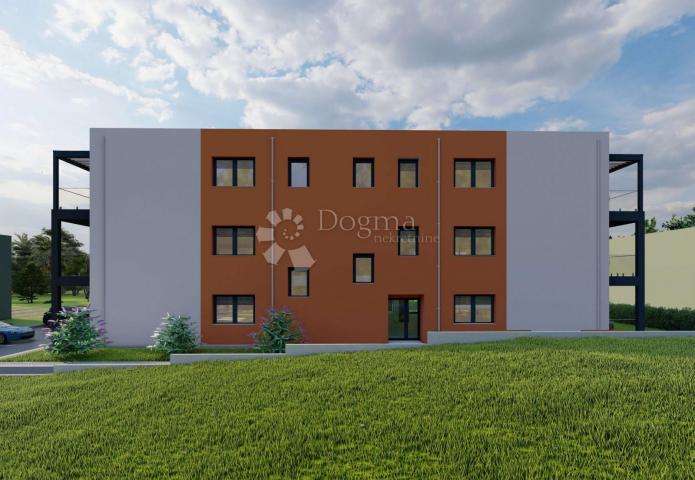 Ekskluzivno! Lux stan na prestižnoj lokaciji, 150m od mora