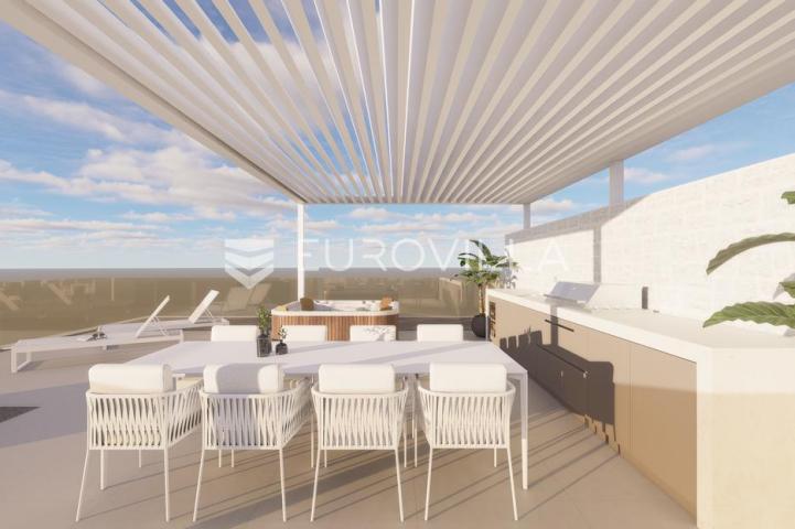 Primošten, NOVOGRADNJA, luksuzan penthouse na drugom katu s pogledom na more, 119,12 m²