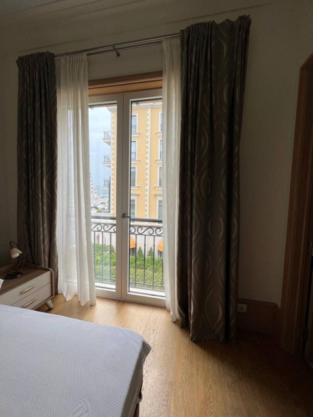 Prodaja, Stan, 131m2 , Porto Montenegro