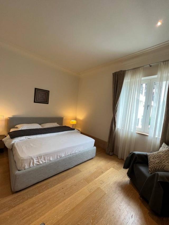 Prodaja, Stan, 131m2 , Porto Montenegro