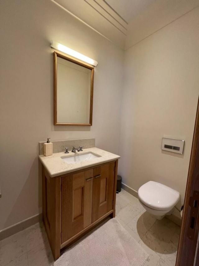 Prodaja, Stan, 131m2 , Porto Montenegro