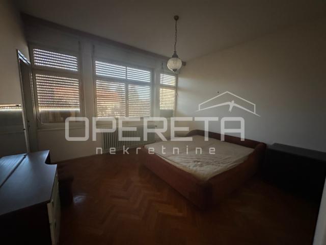 DVOJNI OBJEKT. DVIJE KUĆE. PRODAJA. CENTAR VARAŽDINA. 