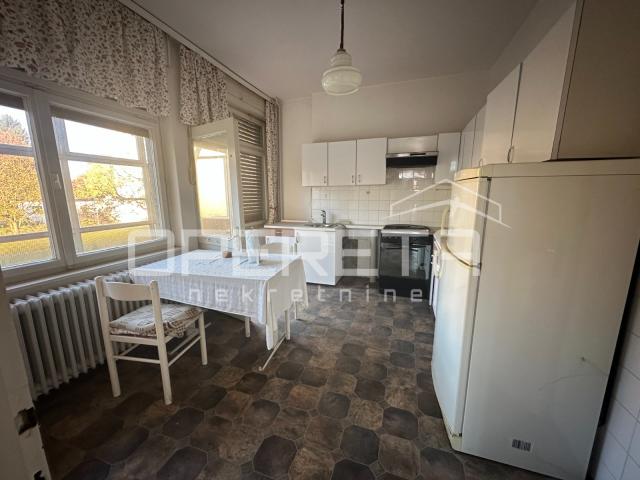 DVOJNI OBJEKT. DVIJE KUĆE. PRODAJA. CENTAR VARAŽDINA. 