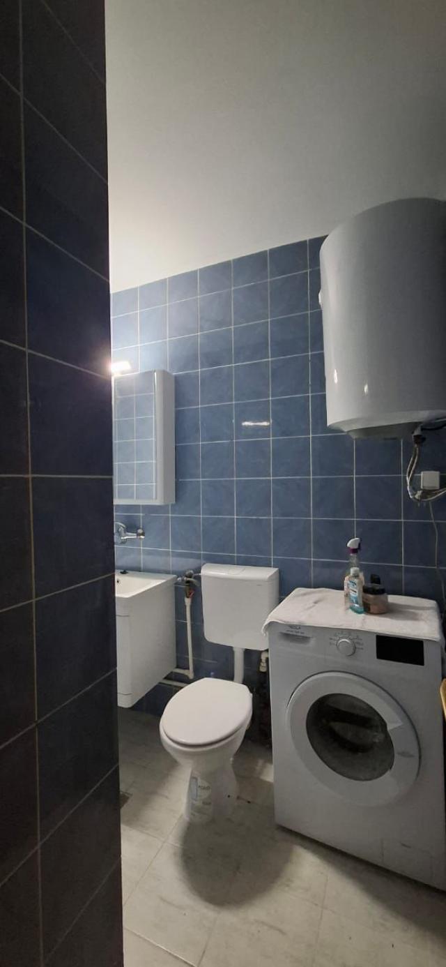 Na prodaju dvosoban opremljen stan 55m² – Dubovica, Budva