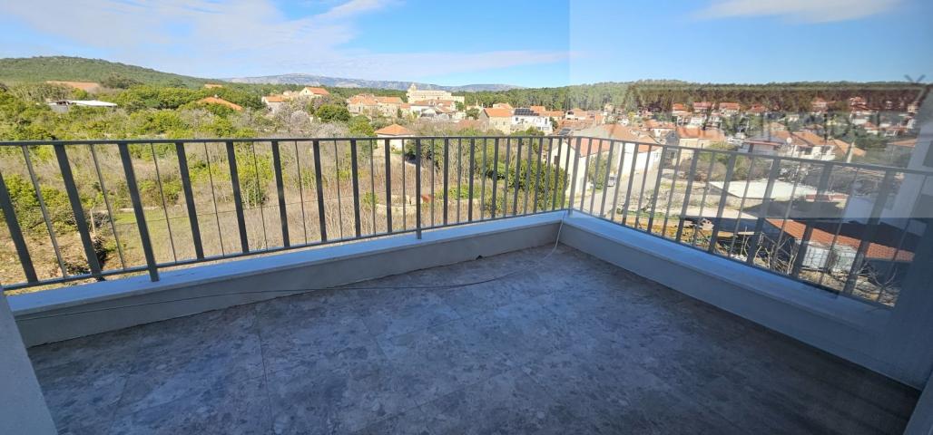Hvar novogradnja 101,86 m2 Vrboska - dvosoban - dvoetažni - ekskluziva