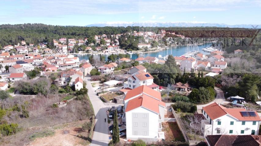 Hvar novogradnja 101,86 m2 Vrboska - dvosoban - dvoetažni - ekskluziva