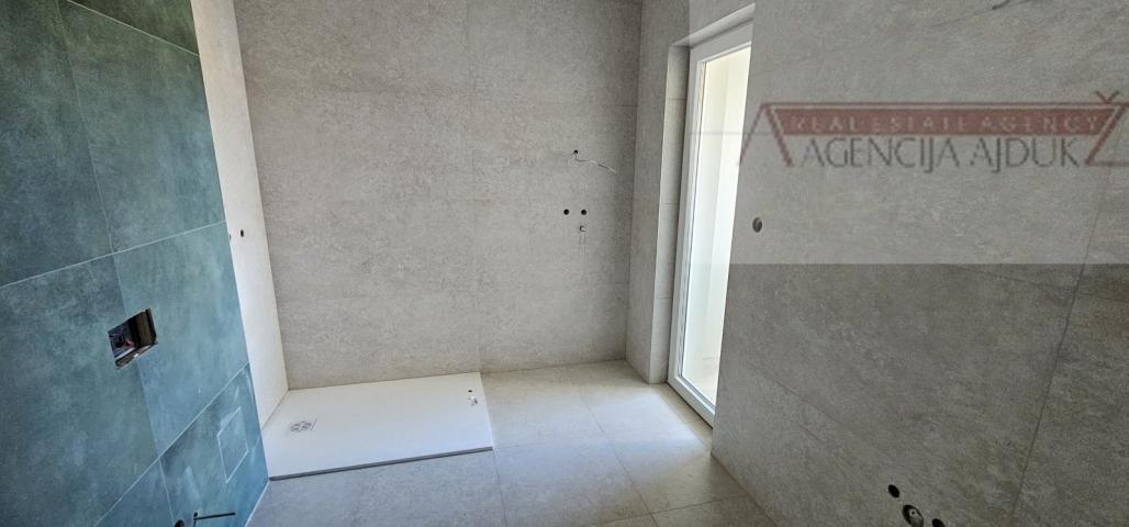 Hvar novogradnja 101,86 m2 Vrboska - dvosoban - dvoetažni - ekskluziva