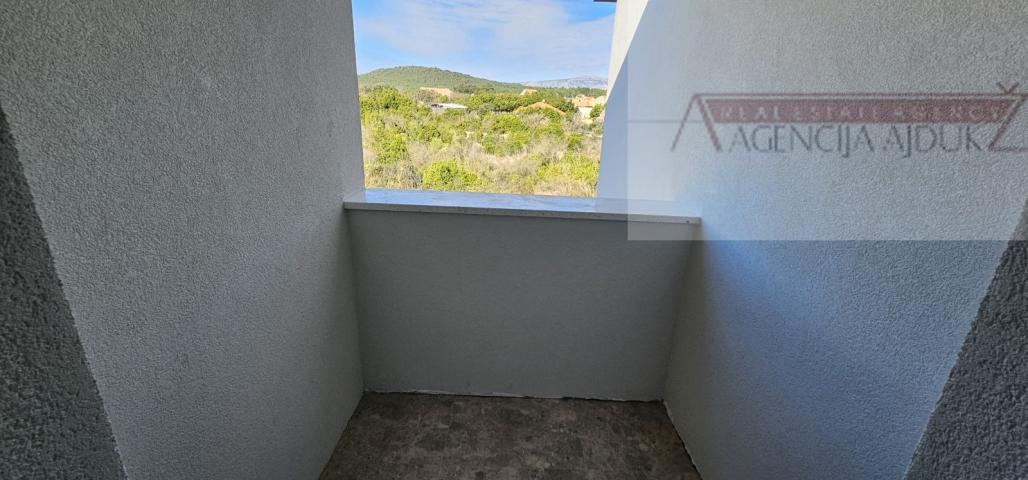 Hvar novogradnja 101,86 m2 Vrboska - dvosoban - dvoetažni - ekskluziva