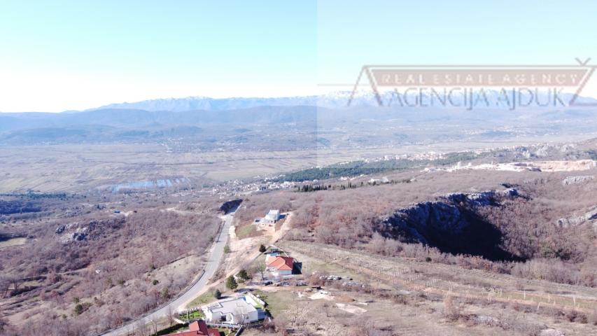 Imotski 900 m2 građevinsko zemljište Vinjani Gornji