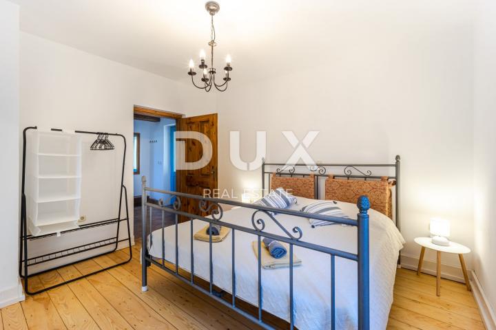 ISTRA, LABIN - Samostojeća kamena vila s bazenom