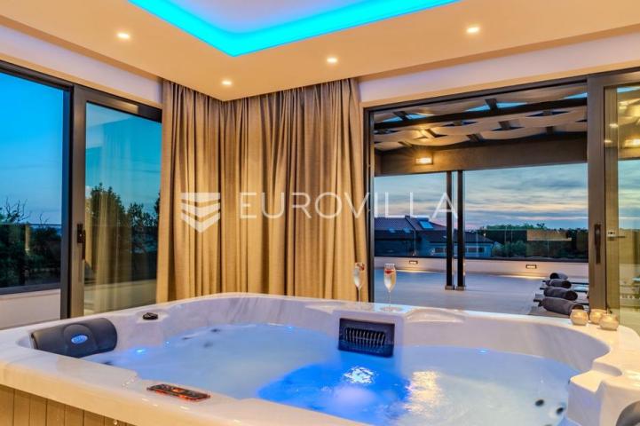 Zadar, Privlaka, ekskluzivna moderna vila s bazenom i wellness zonom