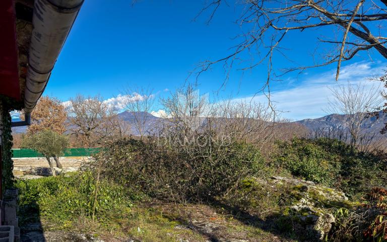 Labin - okolica, investicijska prilika, kuća za adaptaciju 
