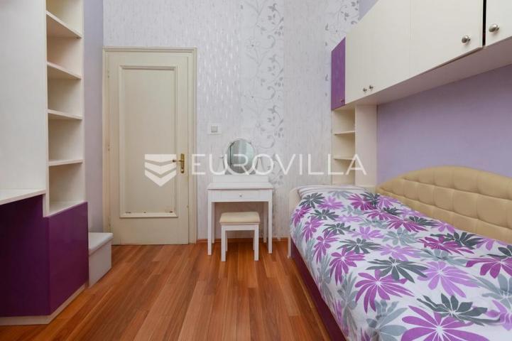 Pećine, Stan 107, 22 m², okućnica i terasa 30m od mora