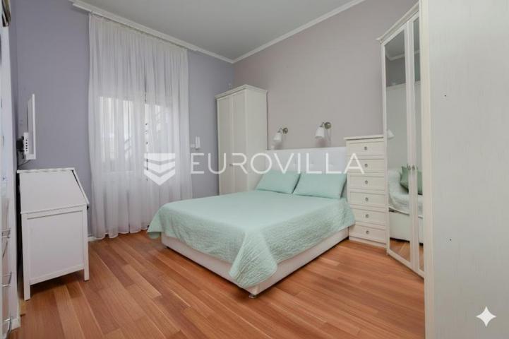 Pećine, Stan 107, 22 m², okućnica i terasa 30m od mora