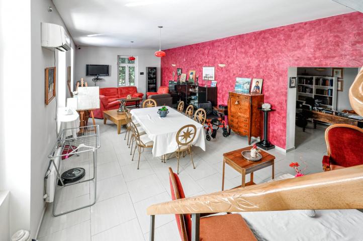 Prodaja, Kuća, 240m2 , Tivat