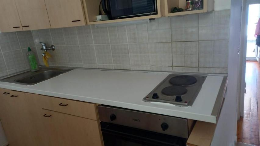 Prodaja dvosoban sa pogledom na more i parking mestom – Krasici, Tivat