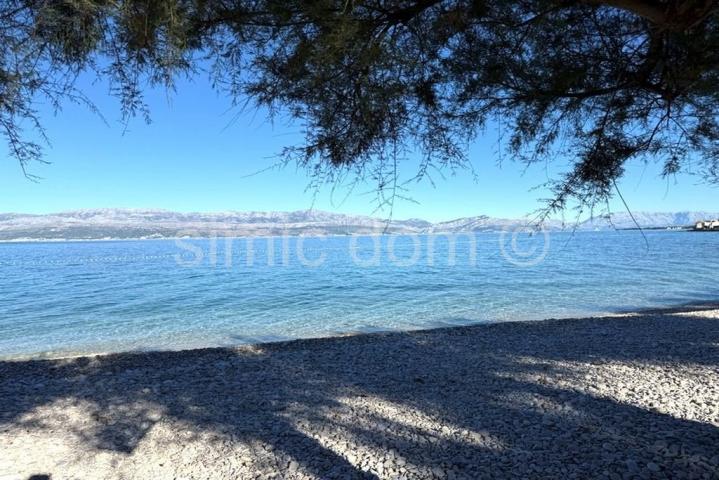 Vila u izgradnji, otok Brač, Sutivan, u blizini mora