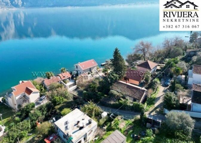 Family house for sale Stoliv Kotor