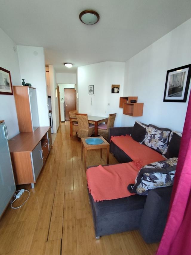 Prodaja, jednosoban stan 31m2, Preko Morače