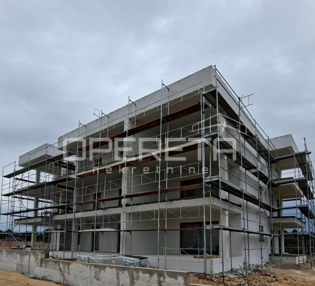 Vodice, novogradnja - Moderan stan 112,96m2 s pogledom na more