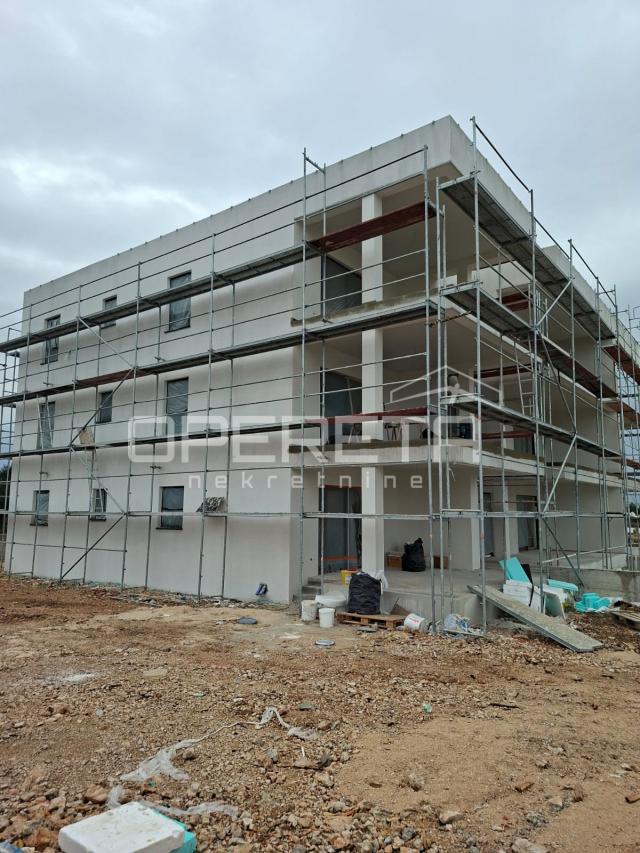 Vodice, novogradnja - Moderan stan 112,96m2 s pogledom na more