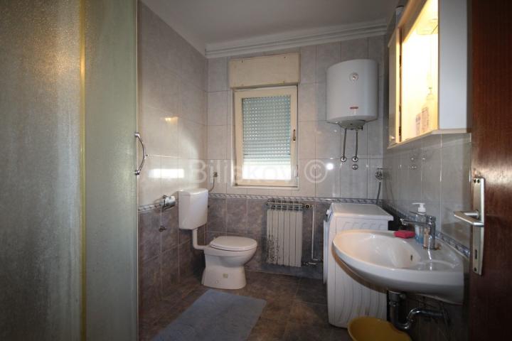 Split, Visoka, prodaja 4soban stan, parking