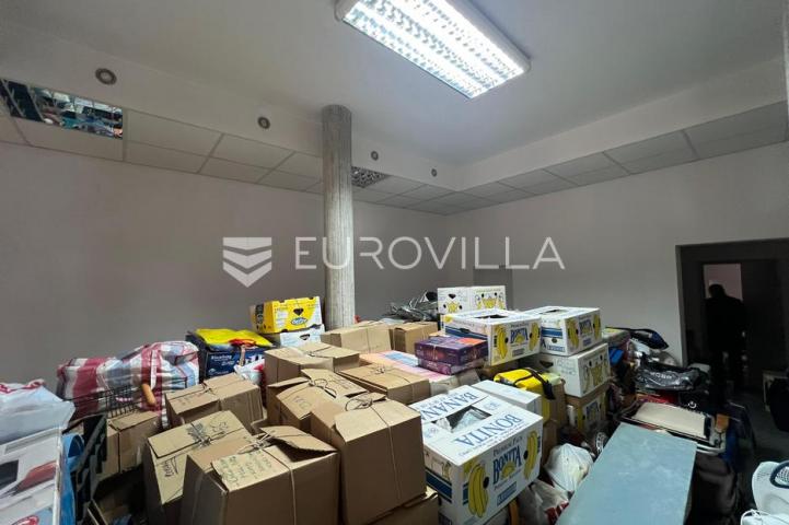 Istra, Pula, dvosobni stan 56 m²