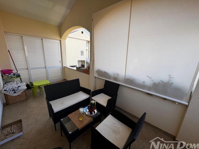 Apartmanska kuća Privlaka - centar mjesta - 300m od mora