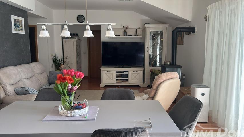 Apartmanska kuća Privlaka - centar mjesta - 300m od mora