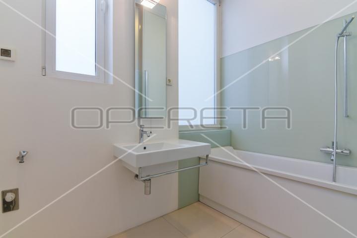 Prodaja, Stan, Centar, Ilica , 2s, 130m2