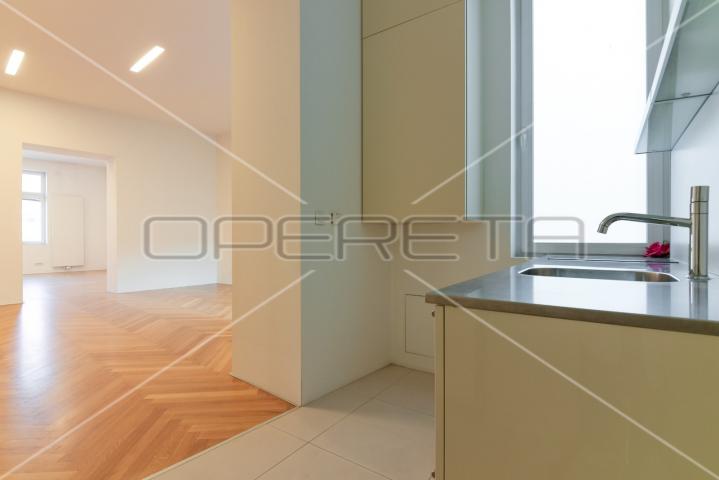 Prodaja, Stan, Centar, Ilica , 2s, 130m2