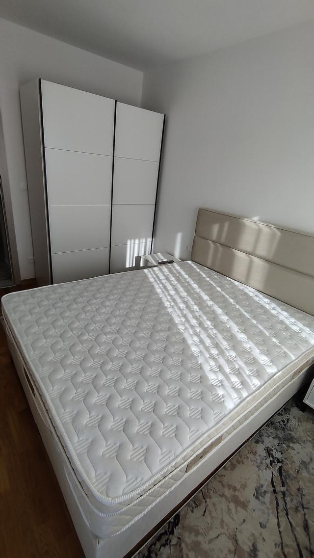 Jednosoban stan površine 40 m² na Zabjelu