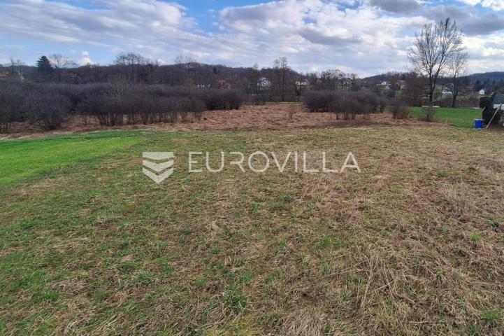 Duga Resa, Gršćaki, poljoprivredno zemljište 6000 m² na samoj obali Mrežnice