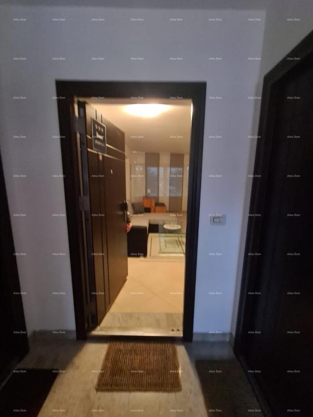 Stan Medulin, Stan 50 m od plaže, top lokacija! Pješačka zona, jedinstvena lokacija. 